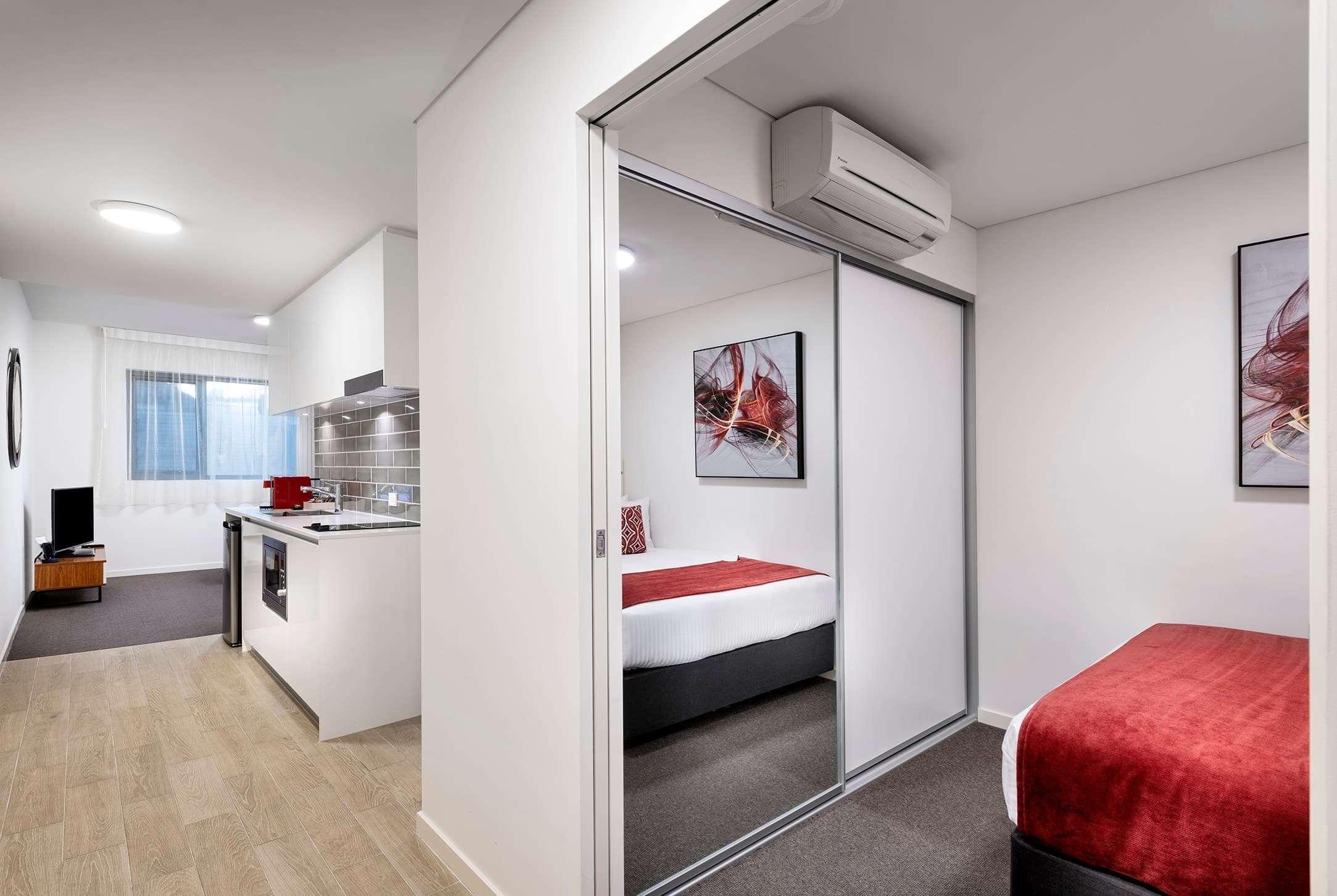 Ramada By Wyndham Vetroblu Scarborough Beach Perth Exteriör bild