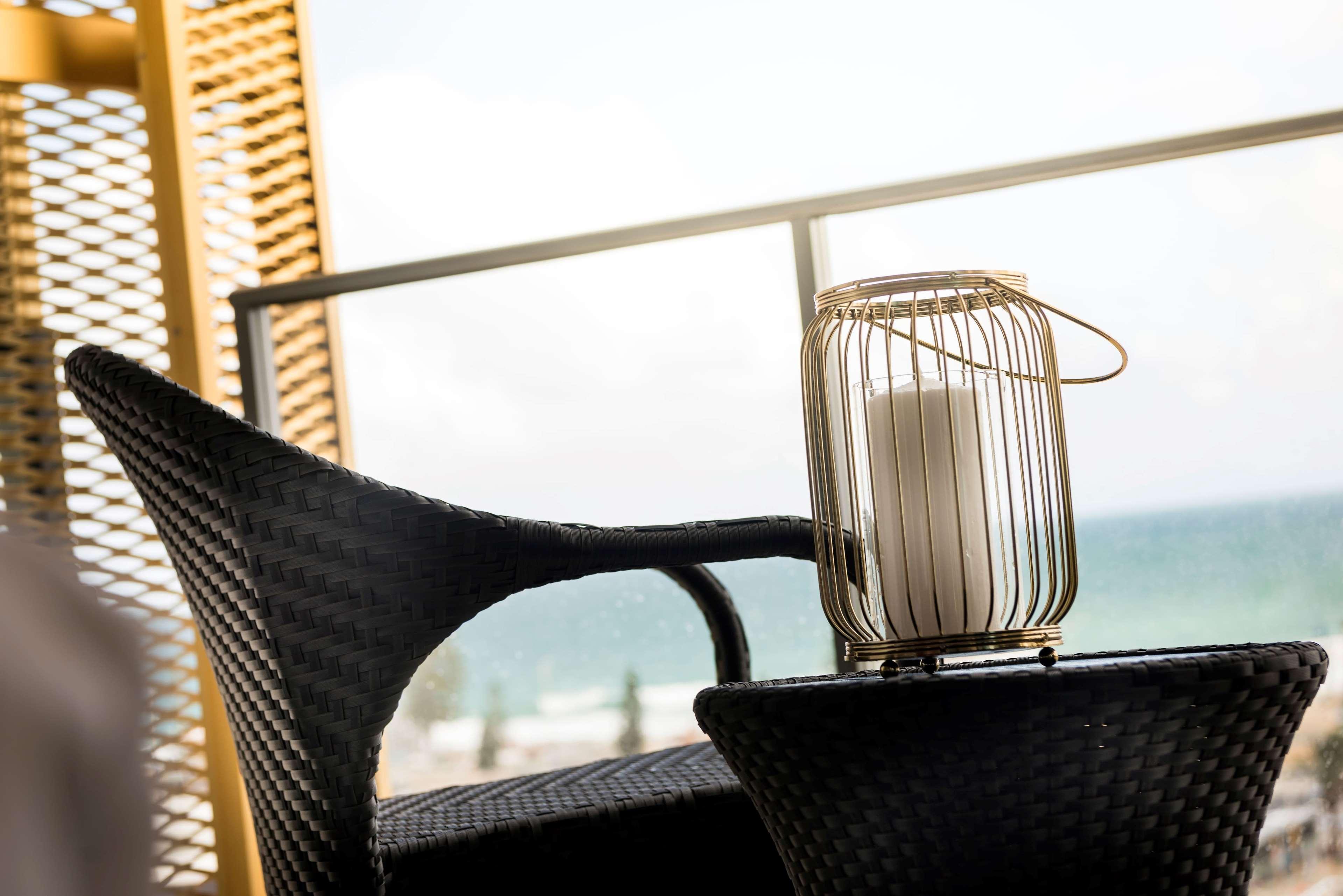 Ramada By Wyndham Vetroblu Scarborough Beach Perth Exteriör bild