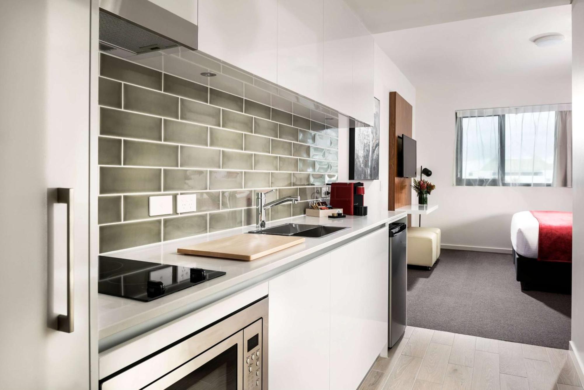 Ramada By Wyndham Vetroblu Scarborough Beach Perth Exteriör bild