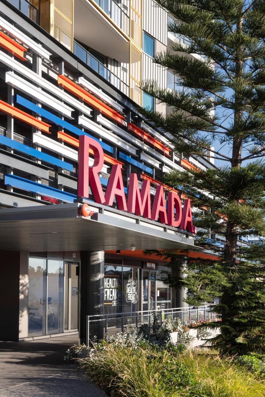 Ramada By Wyndham Vetroblu Scarborough Beach Perth Exteriör bild